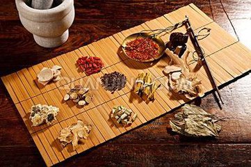 貼膏藥后火辣辣的，日本好及施